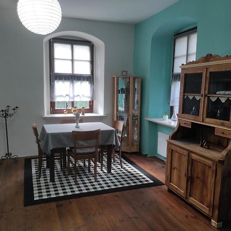 Schoene Gemuetliche Ferienwohnung Am Saaleradweg Grosseutersdorf Esterno foto