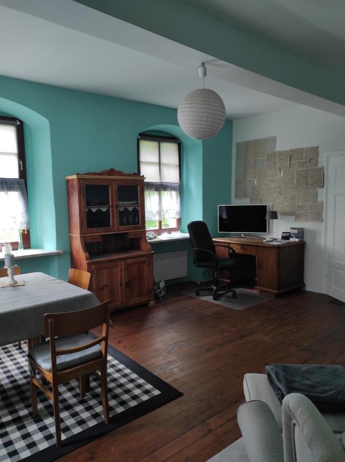 Schoene Gemuetliche Ferienwohnung Am Saaleradweg Grosseutersdorf Esterno foto